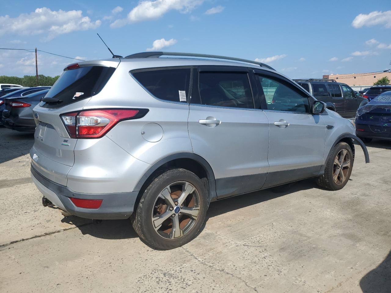 2017 Ford Escape Se - Image 3