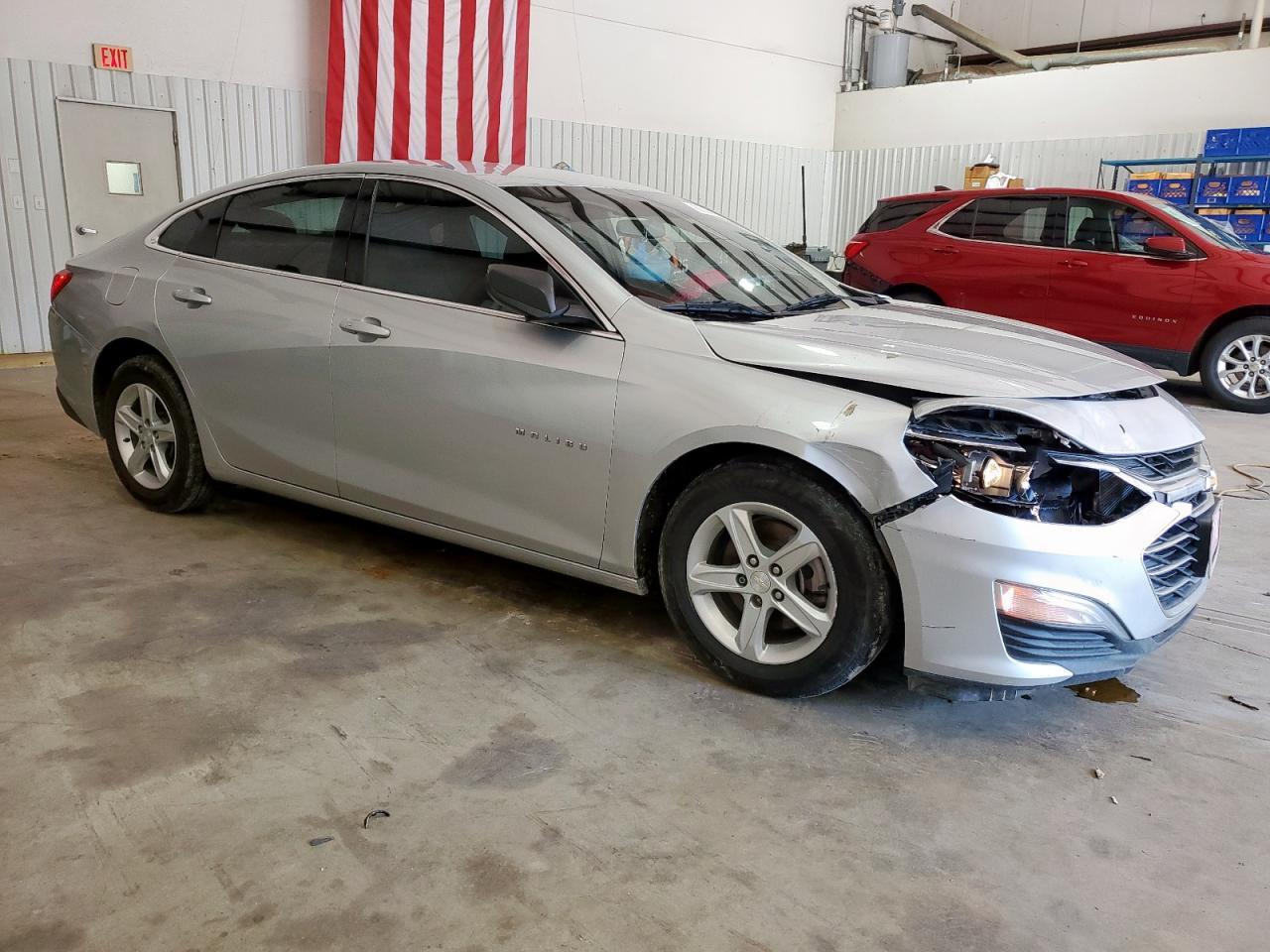 2020 Chevrolet Malibu Ls - Фото 4