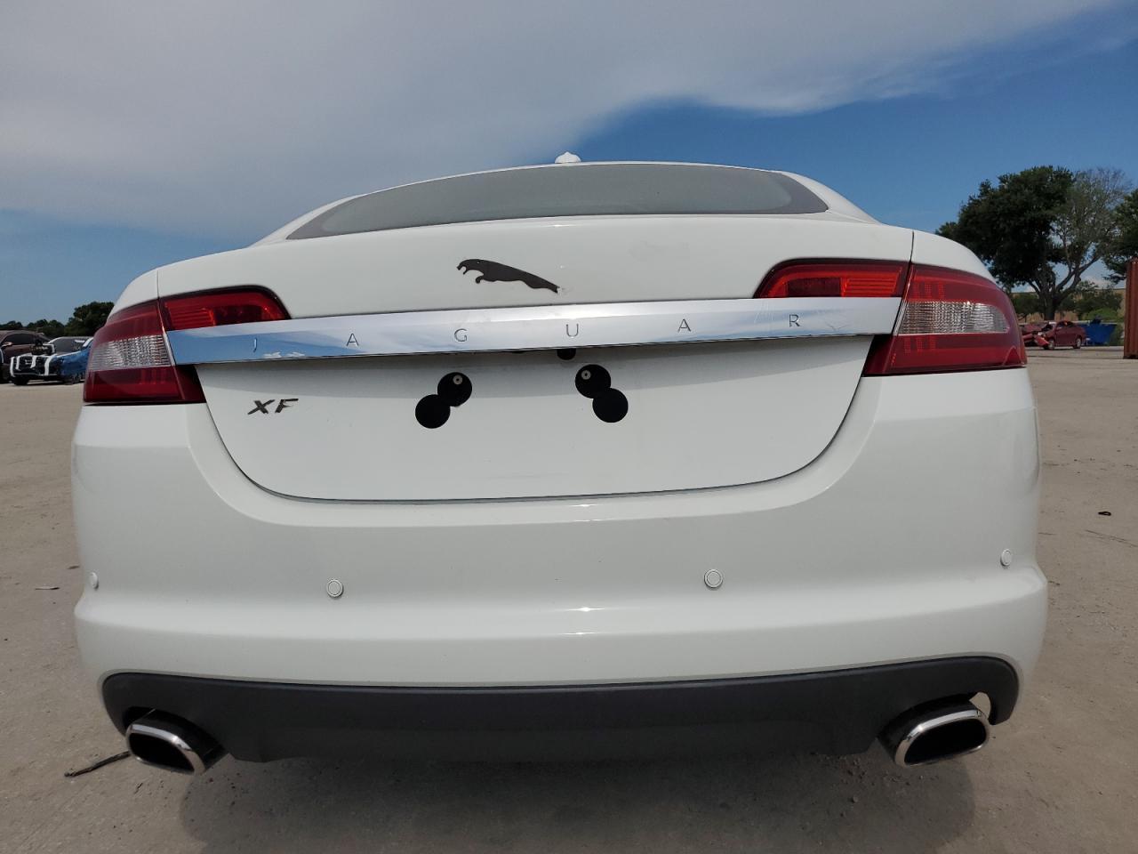 2011 Jaguar Xf - Фото 6