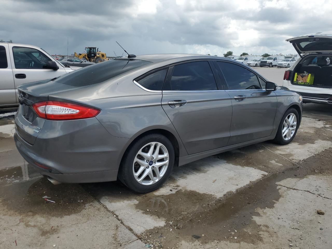 2014 Ford Fusion Se - Image 3