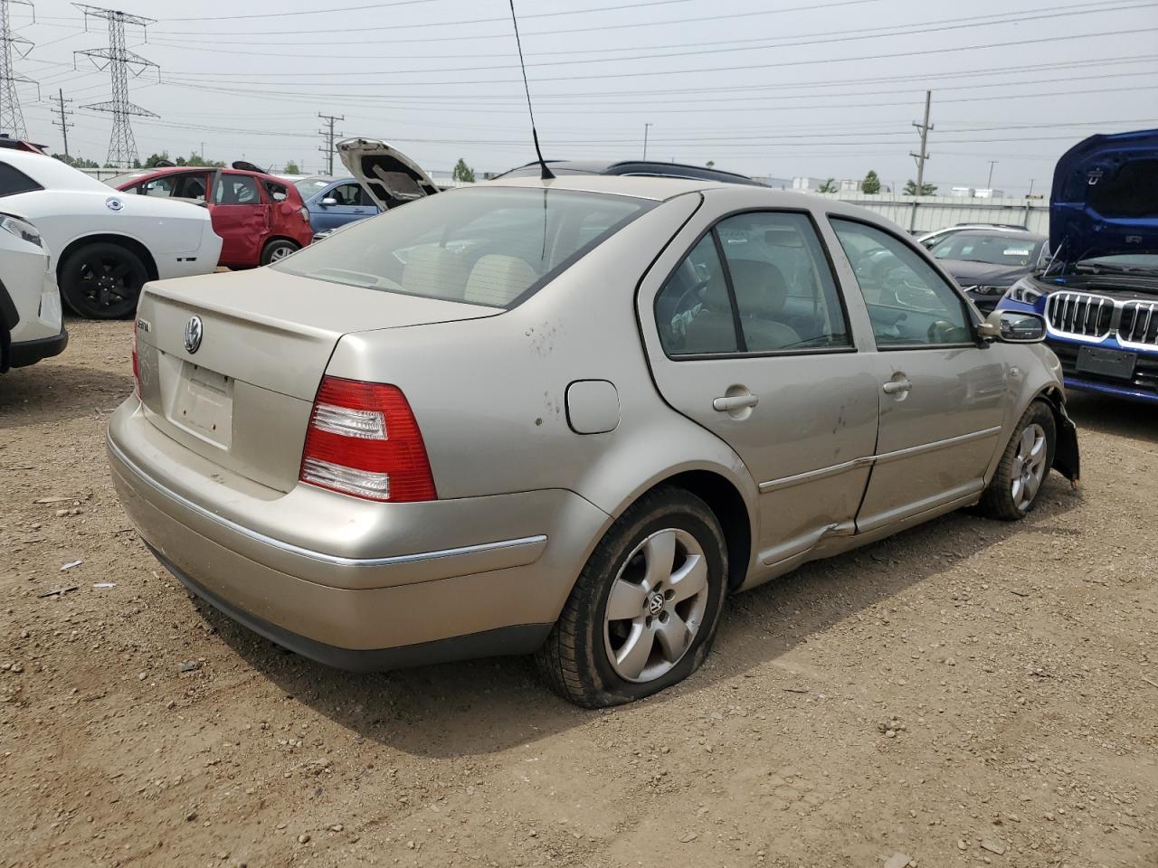 2004 Volkswagen Jetta Gls - Фото 3