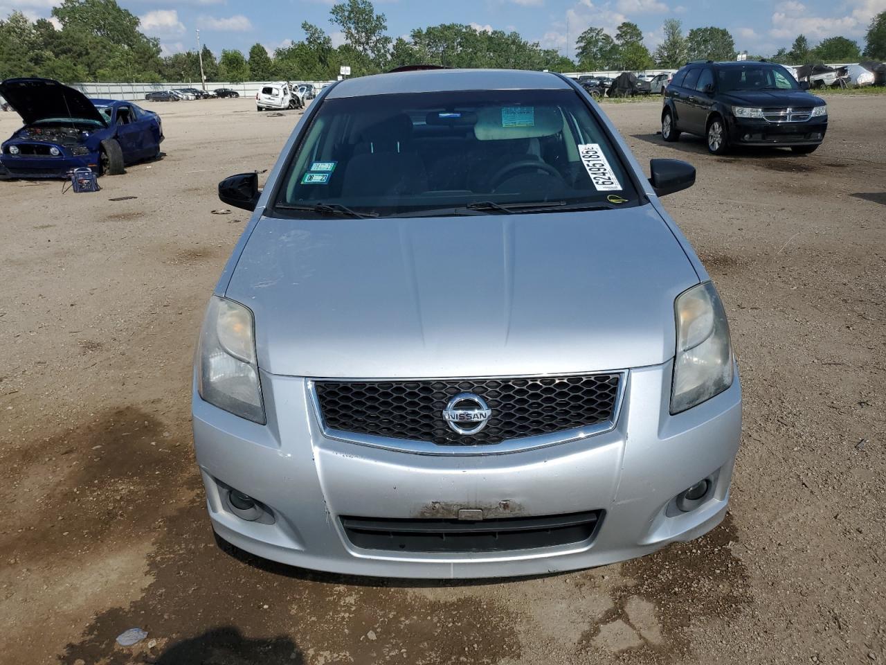 2011 Nissan Sentra 2.0 - Image 5