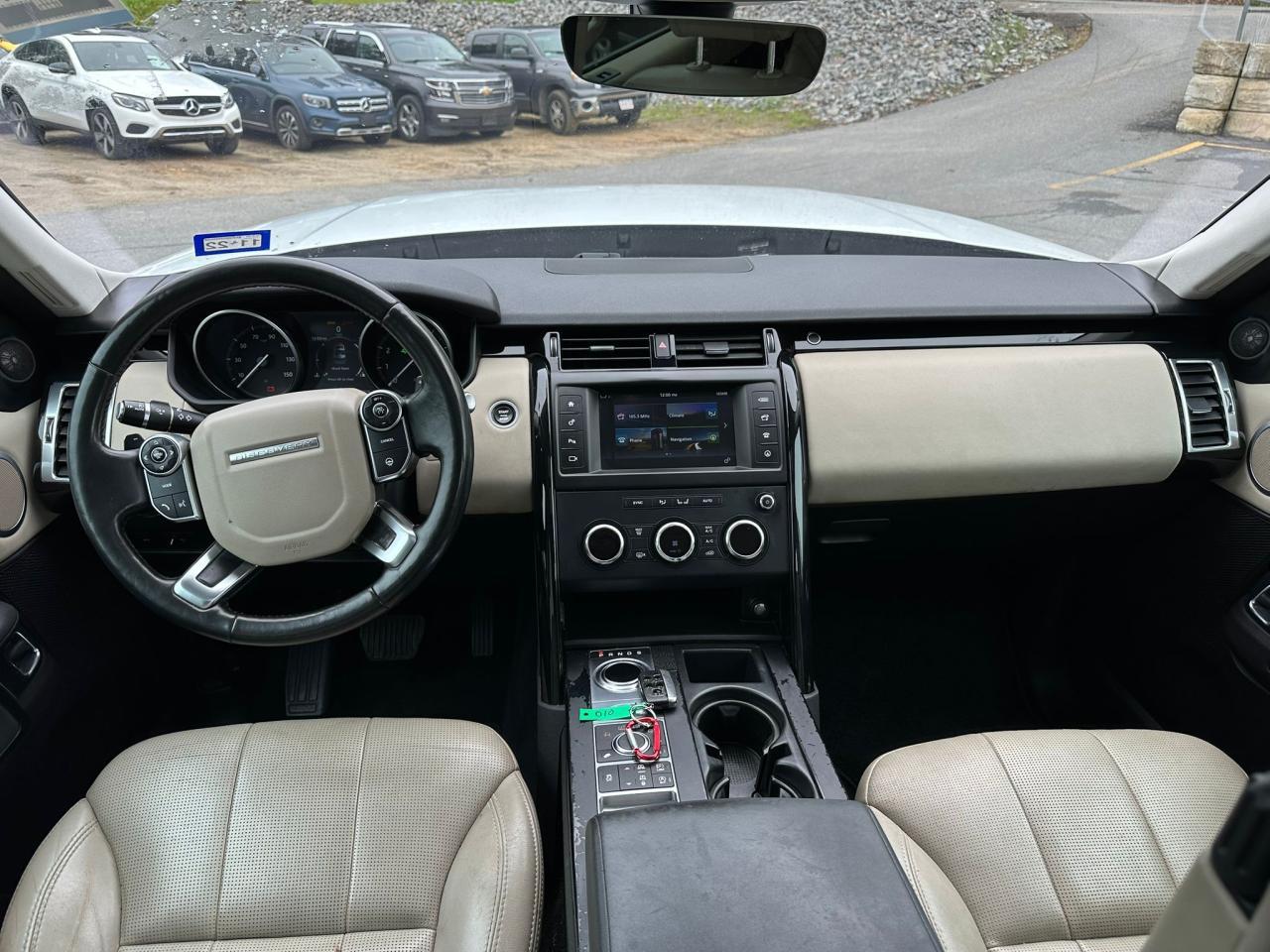 2017 Land Rover Discovery Se - Фото 5