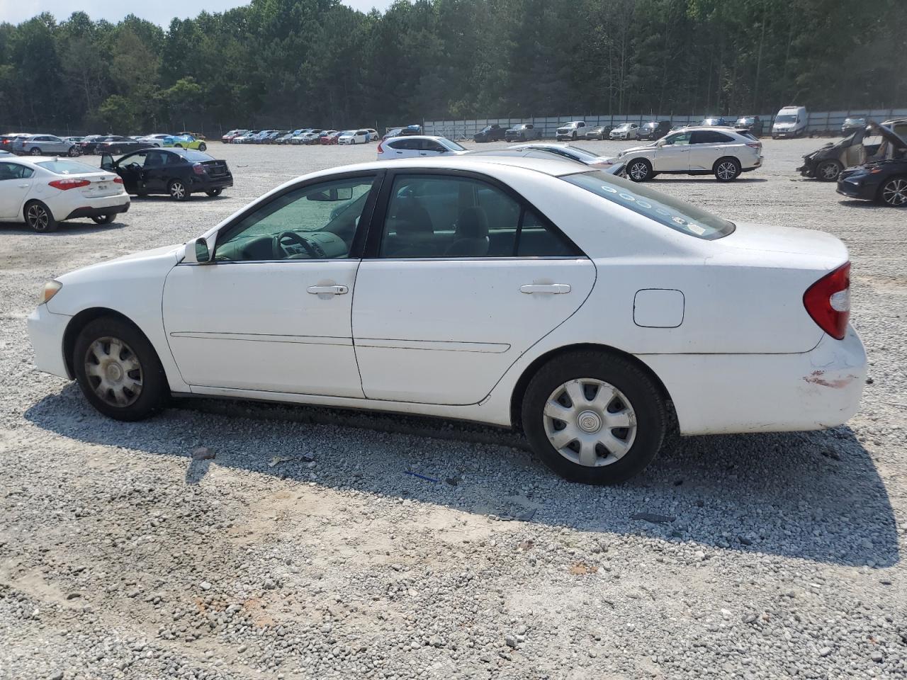 2002 Toyota Camry Le - Фото 2