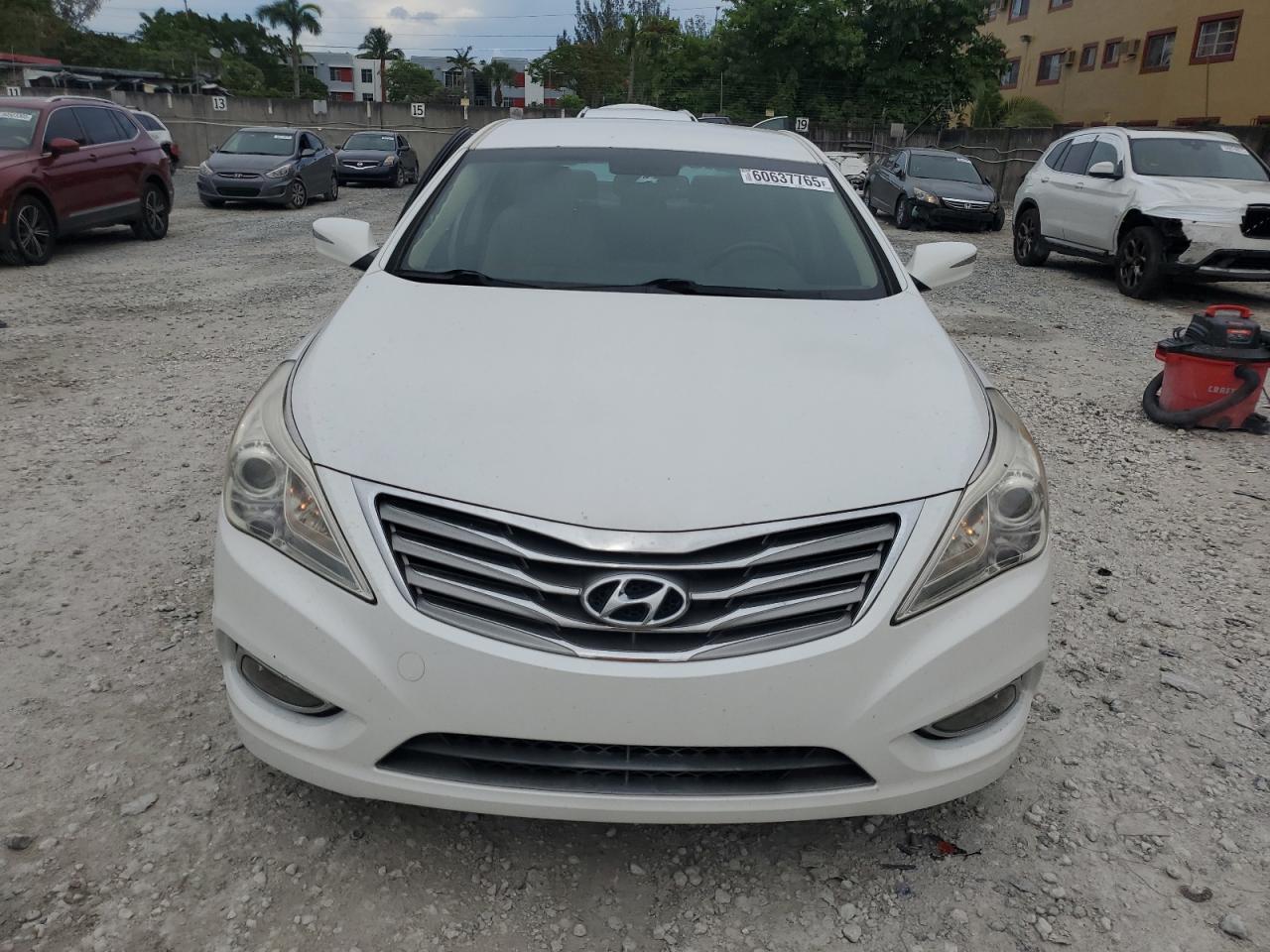 2014 Hyundai Azera - Image 5