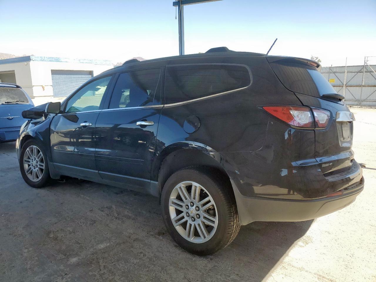 2015 Chevrolet Traverse Lt - Фото 2