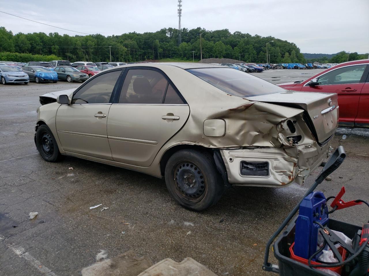 2003 Toyota Camry Le - Image 2