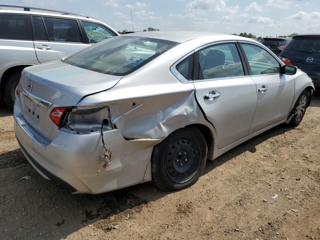 2016 Nissan Altima 2.5 - Фото 3