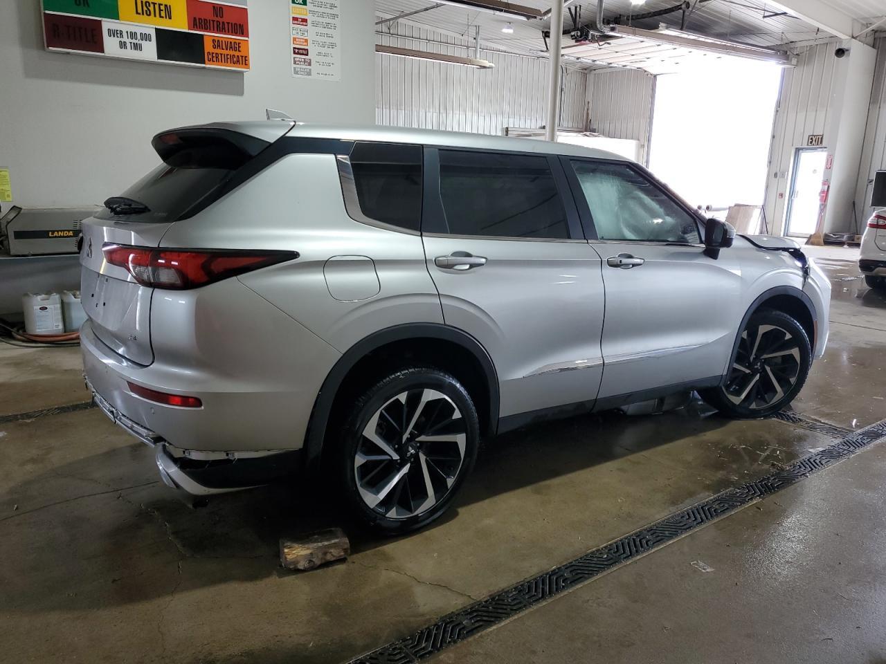 2024 Mitsubishi Outlander Se - Фото 3