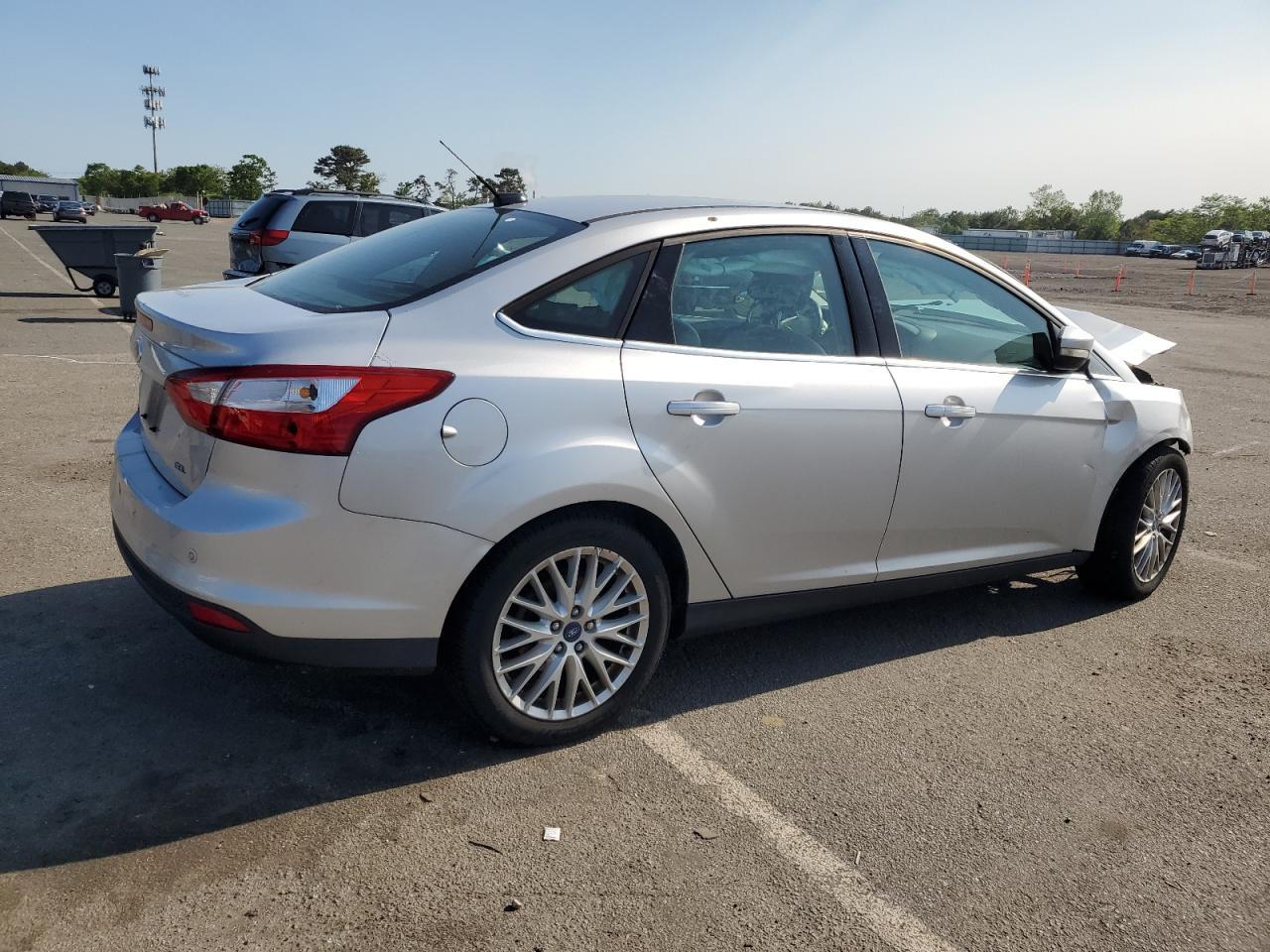 2012 Ford Focus Sel - Image 3