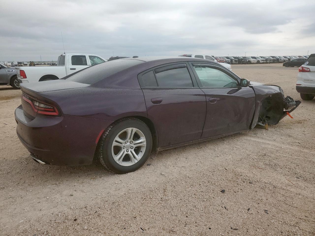 2020 Dodge Charger Sxt - Фото 3