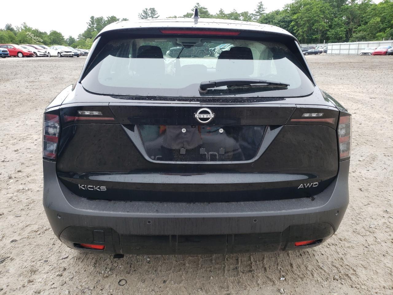 2025 Nissan Kicks S - Image 6