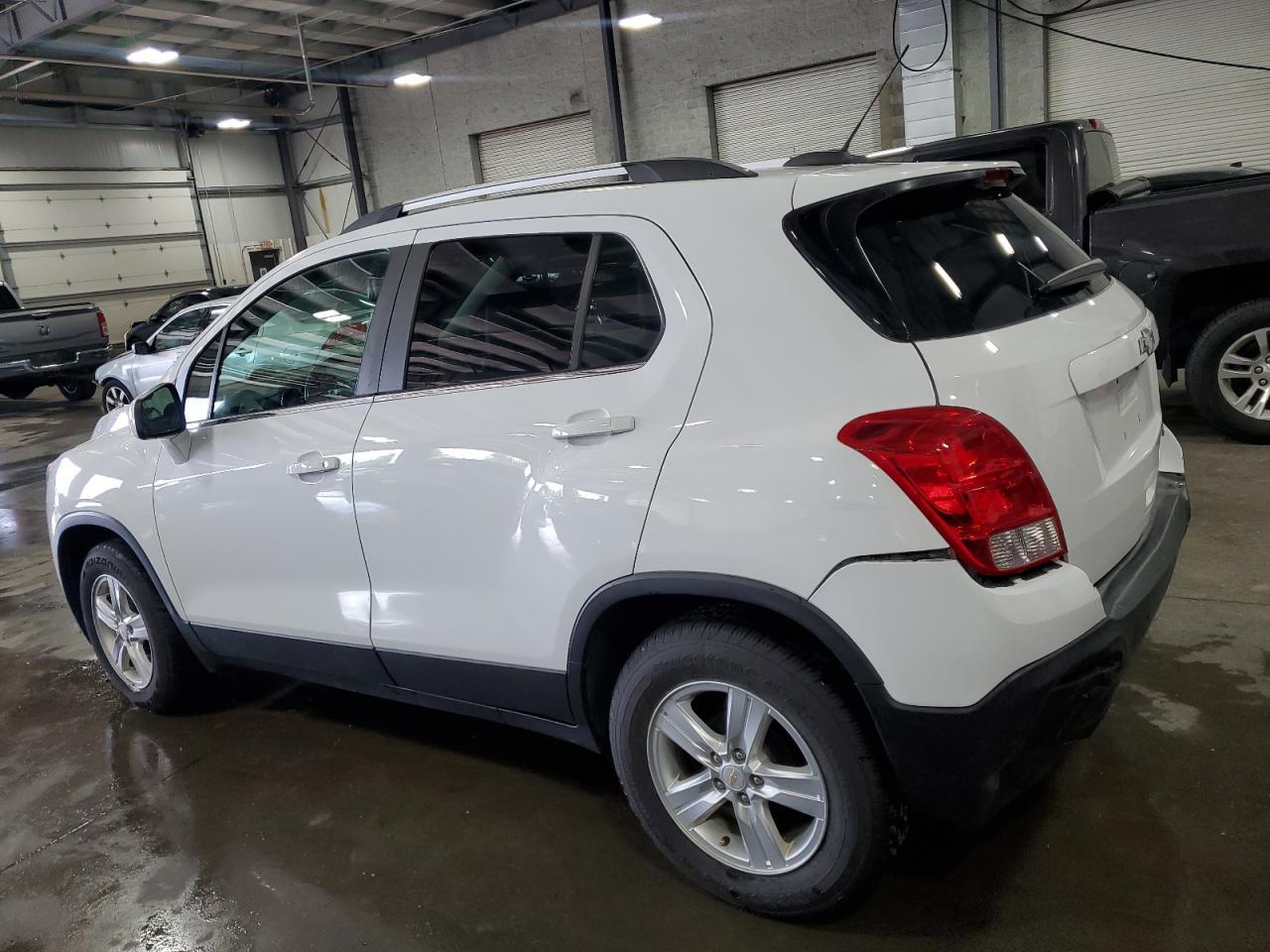 2016 Chevrolet Trax 1Lt - Фото 2