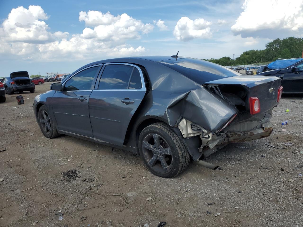 2011 Chevrolet Malibu 1Lt - Фото 2