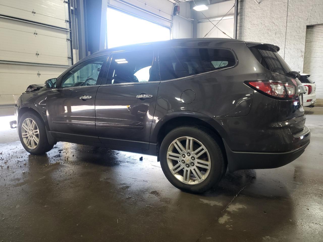 2013 Chevrolet Traverse Lt - Фото 2
