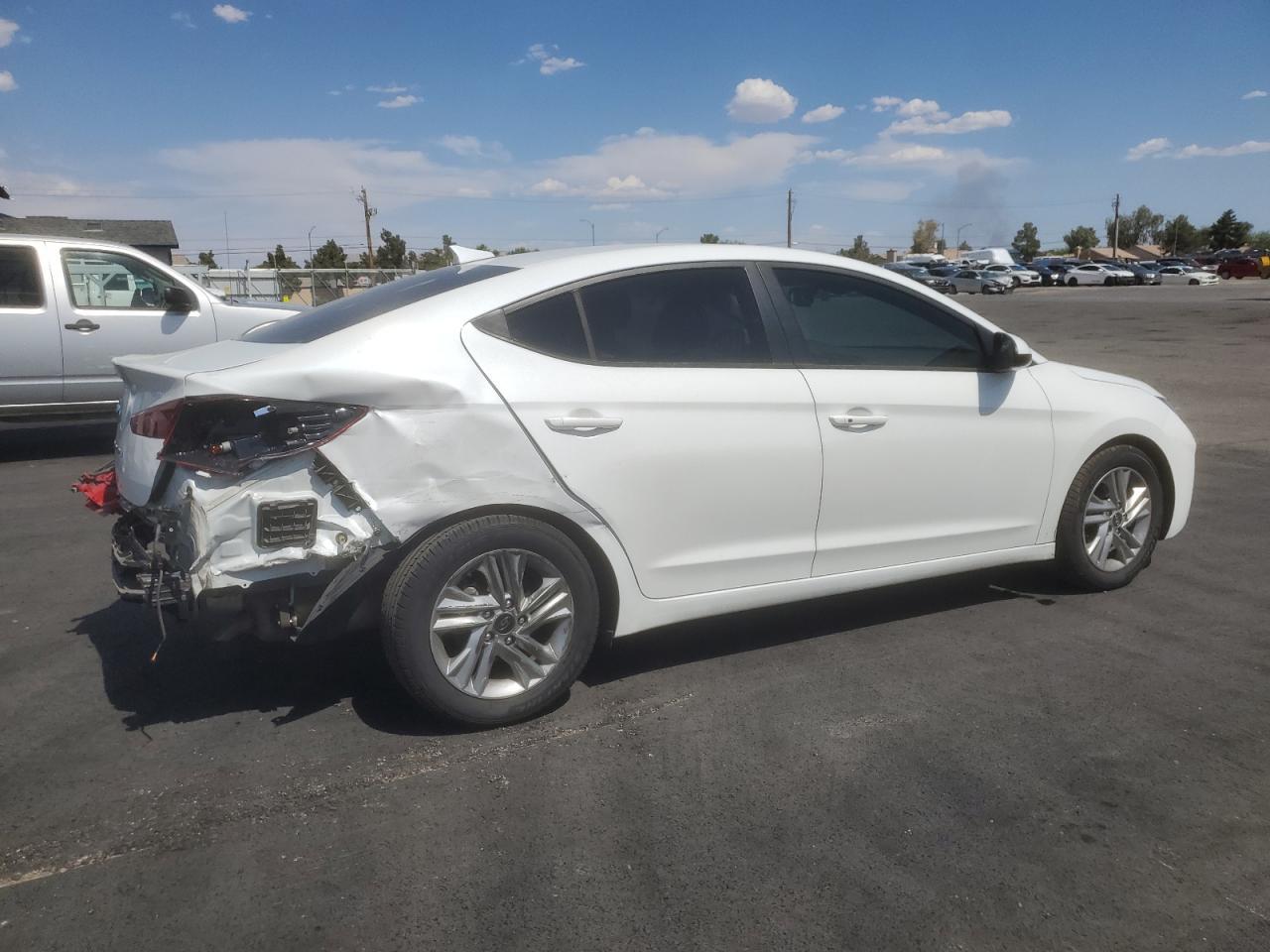 2020 Hyundai Elantra Sel - Фото 3