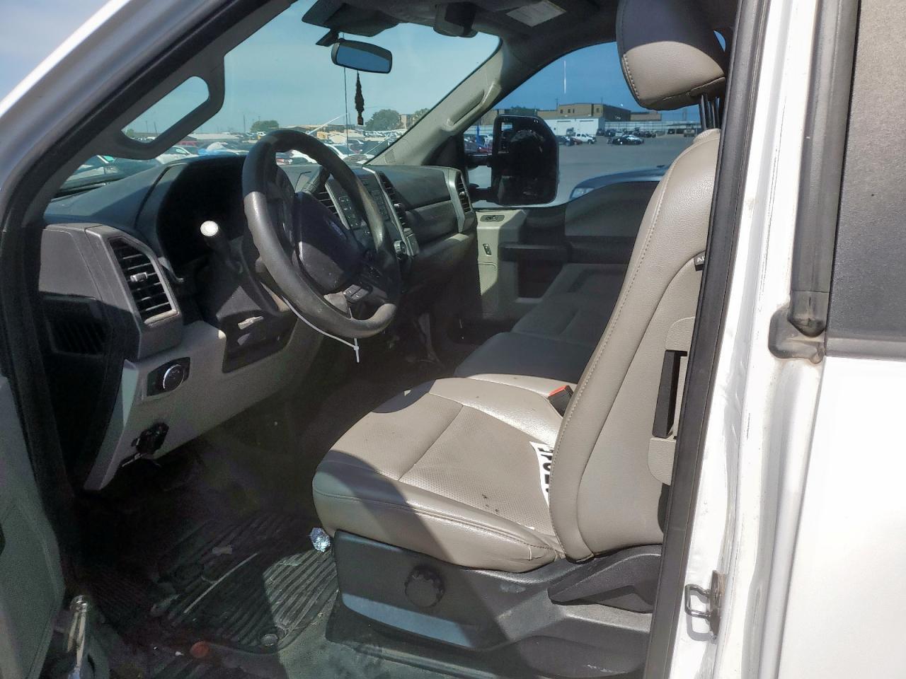 2020 Ford F250 Super Duty - Фото 7