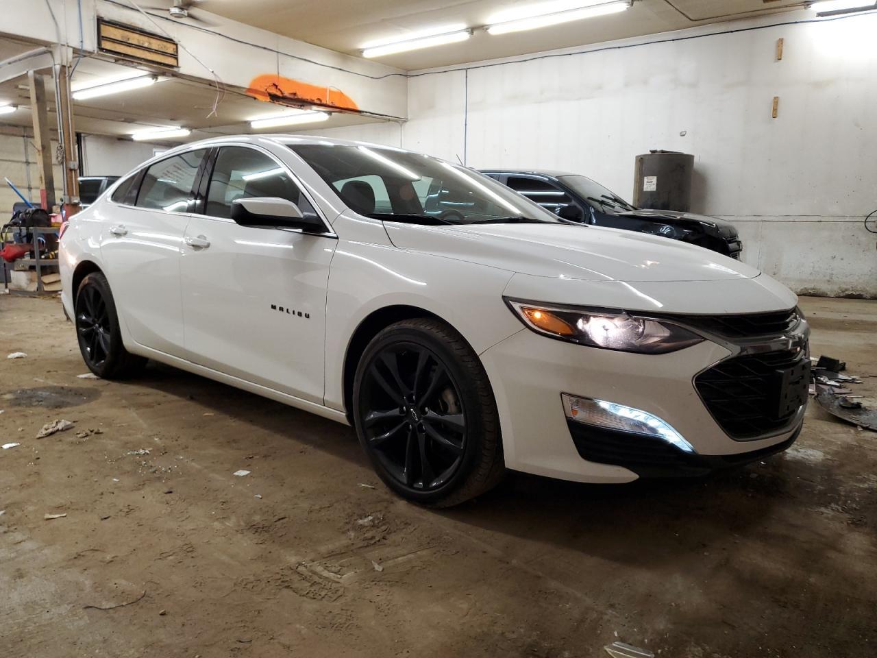 2023 Chevrolet Malibu Lt - Фото 4