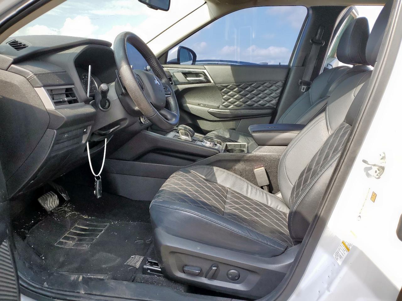 2022 Mitsubishi Outlander Sel - Фото 7