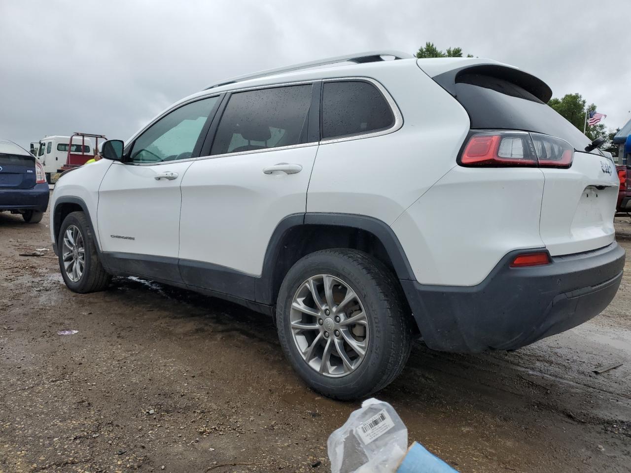 2020 Jeep Cherokee Latitude Plus - Фото 2