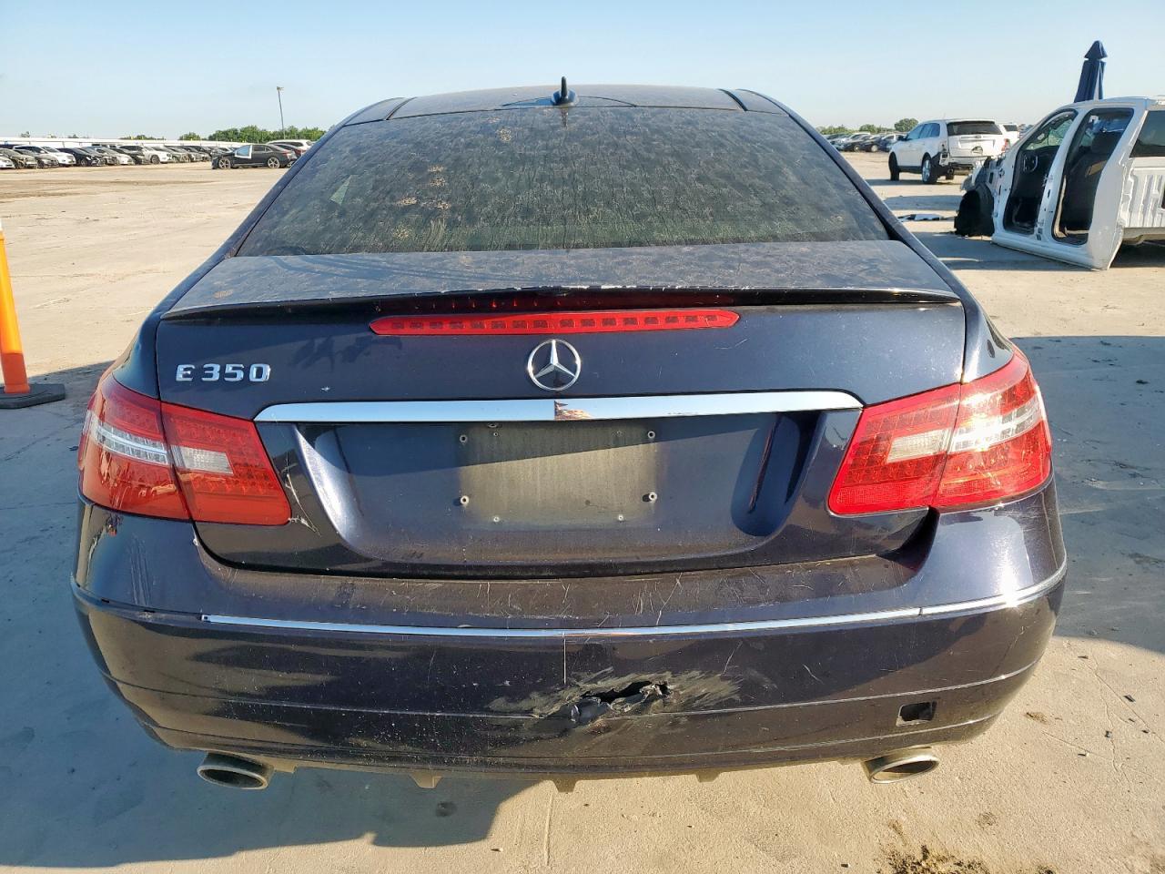 2010 Mercedes-Benz E 350 - Фото 6