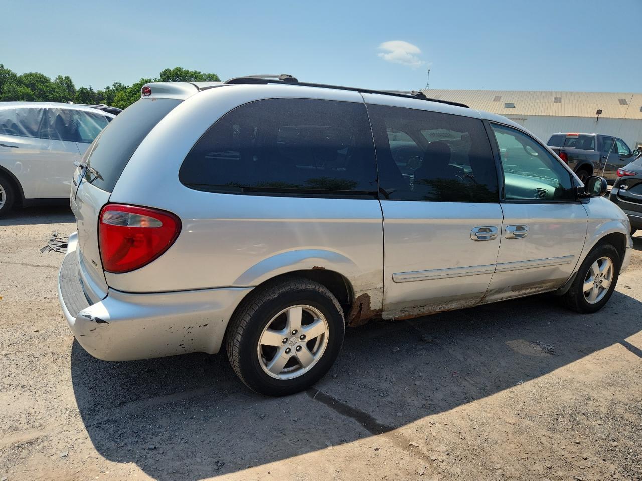 2006 Dodge Grand Caravan Sxt - Фото 3