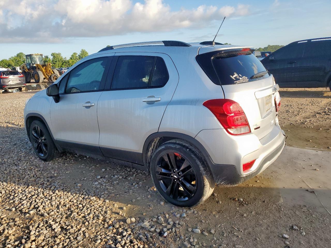 2020 Chevrolet Trax 1Lt - Фото 2