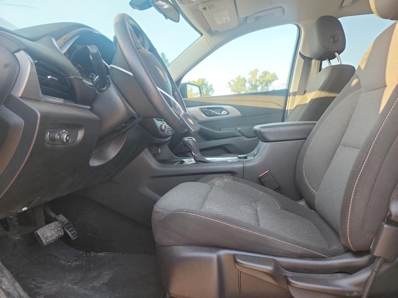 2020 Chevrolet Traverse Ls - Фото 7
