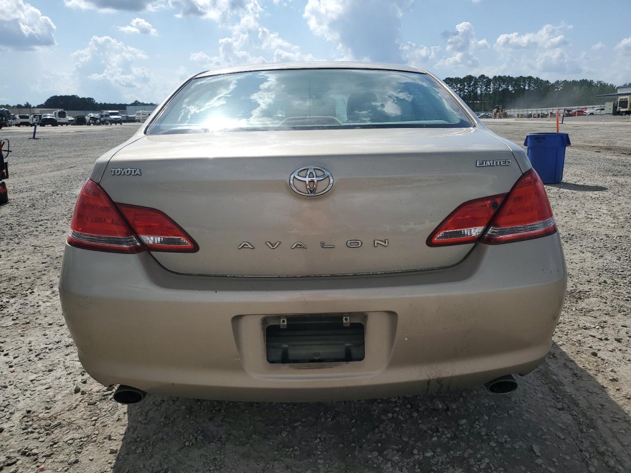 2006 Toyota Avalon Xl - Image 6