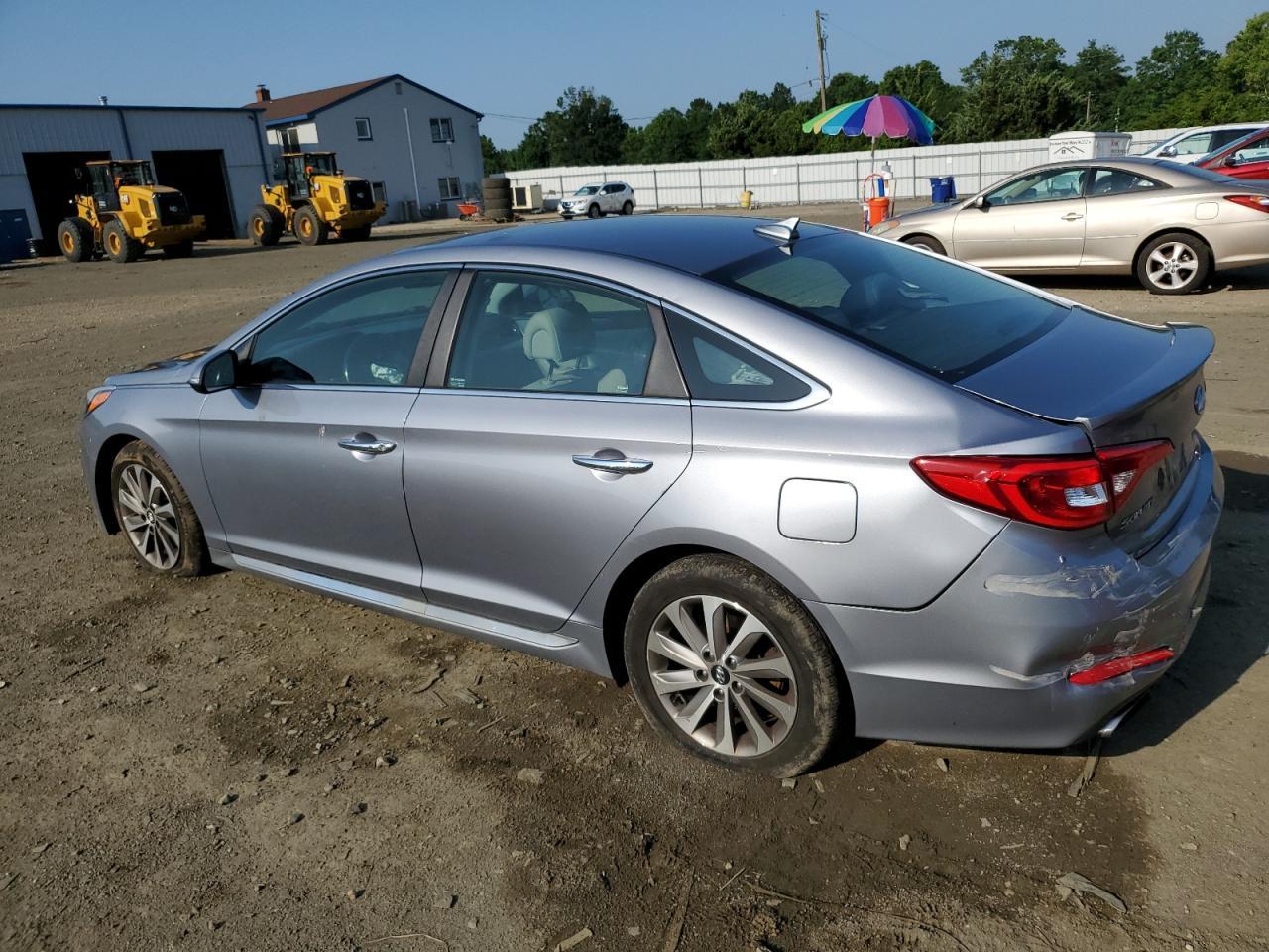 2016 Hyundai Sonata Sport - Image 2