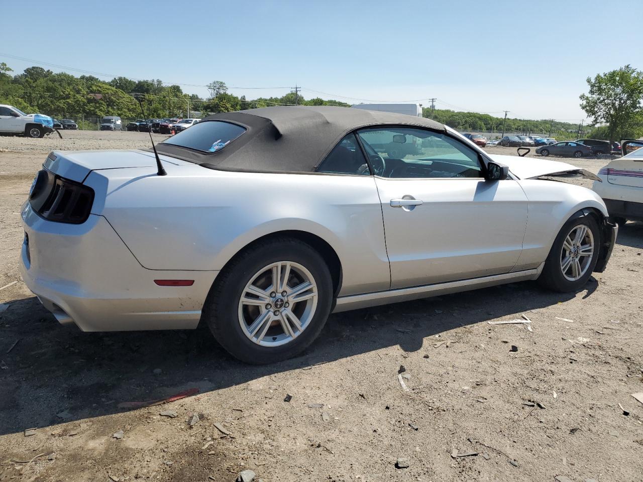 2014 Ford Mustang - Image 3
