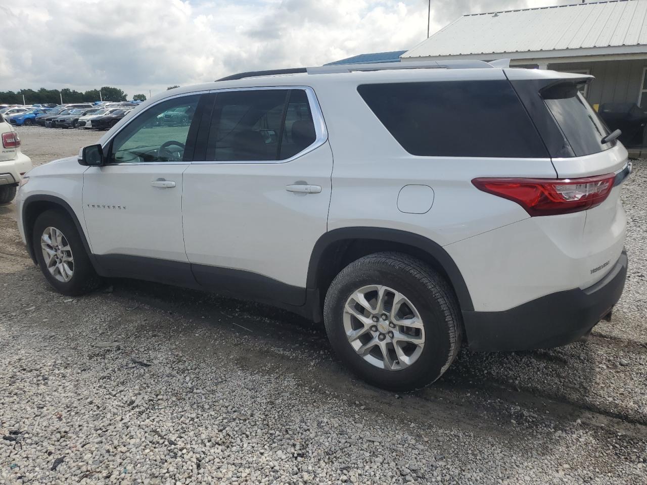 2018 Chevrolet Traverse Lt - Image 2