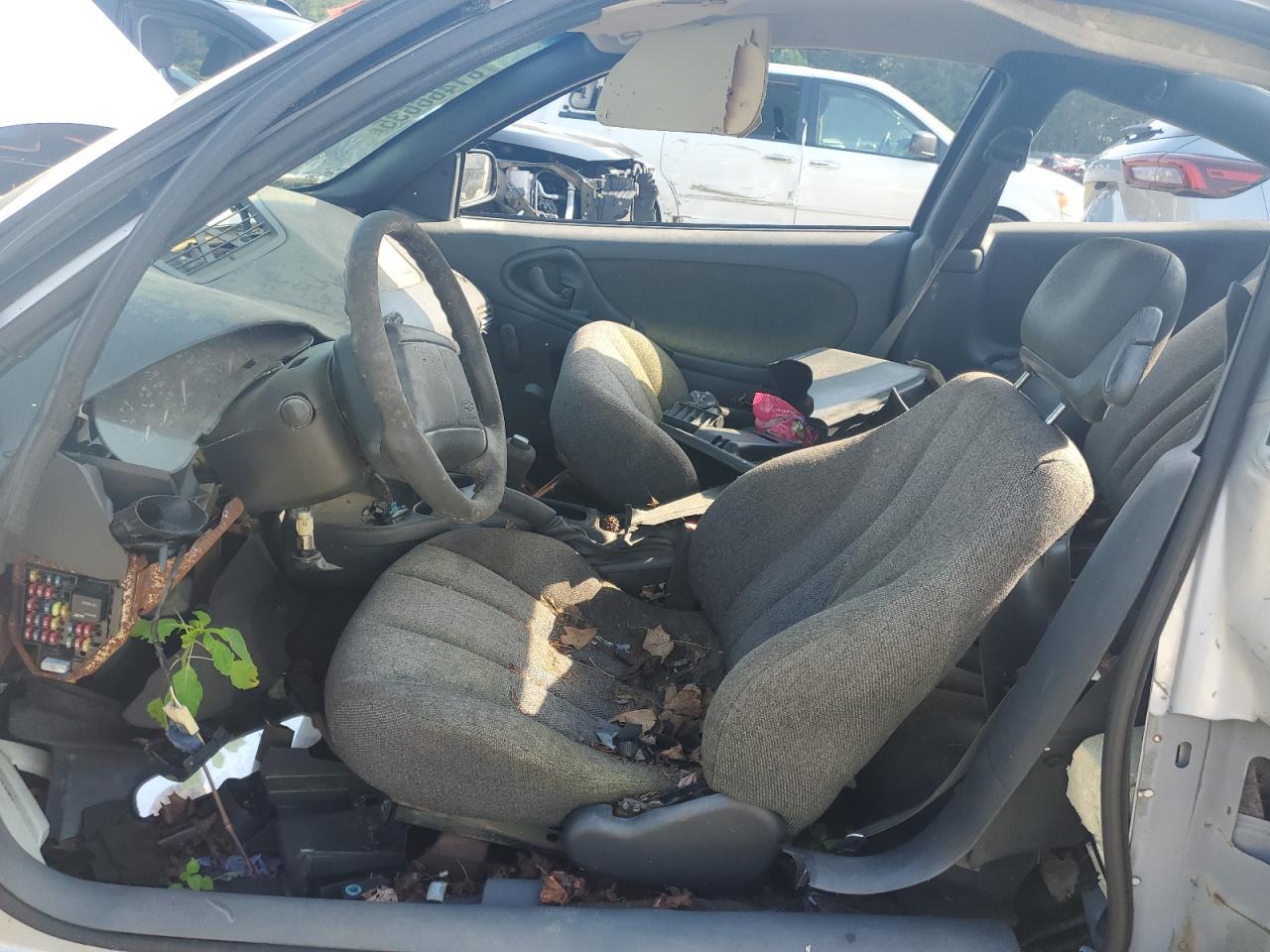 2000 Chevrolet Cavalier - Фото 7