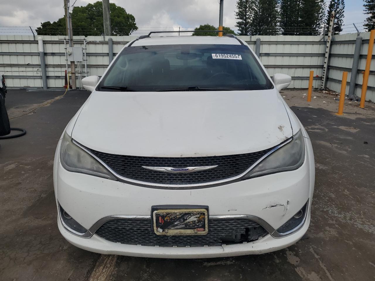 2019 Chrysler Pacifica Touring L - Фото 5