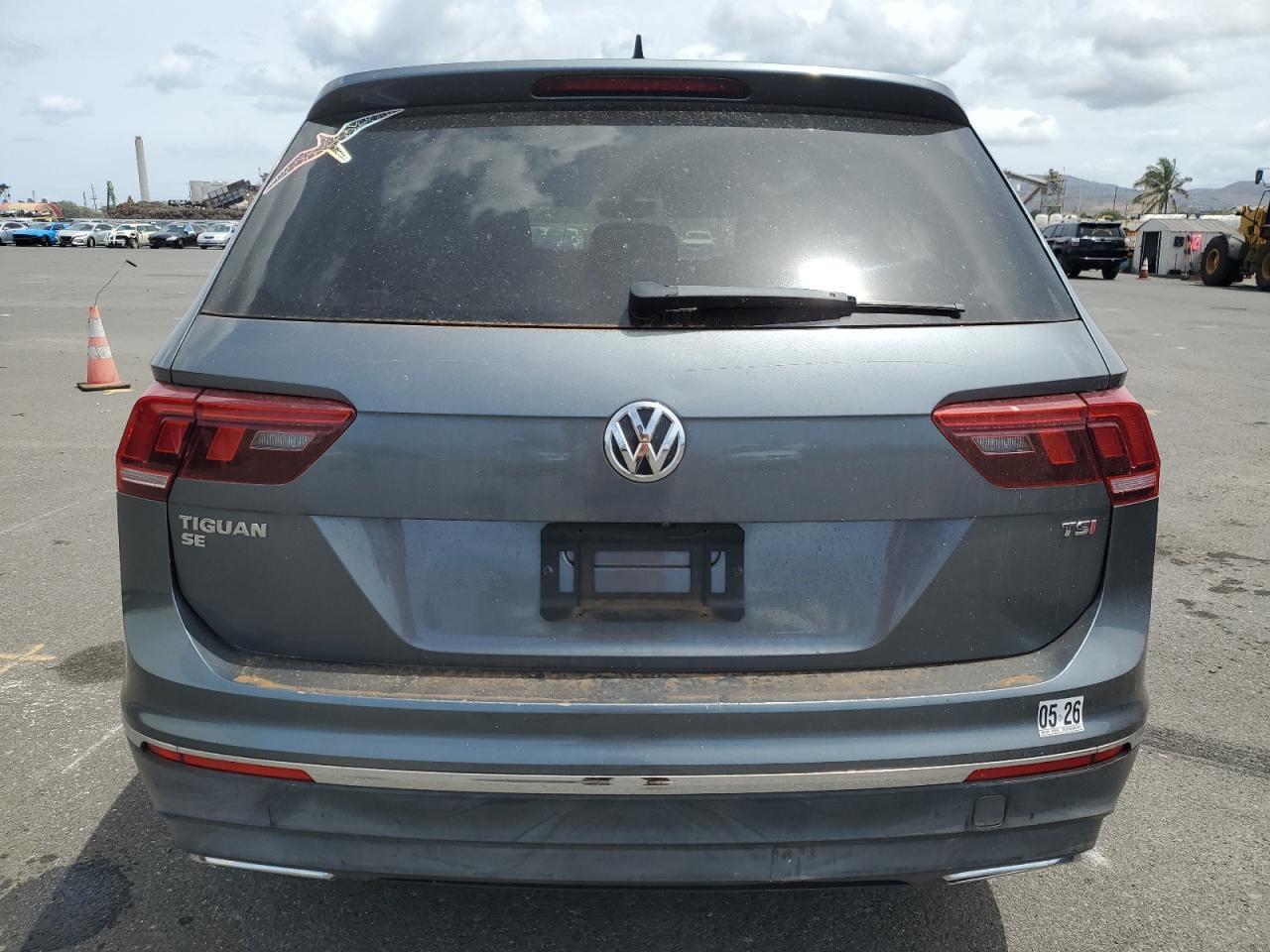 2018 Volkswagen Tiguan Se - Image 6