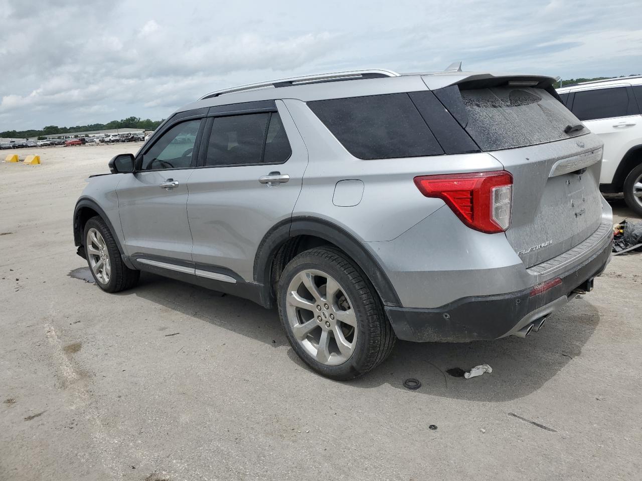 2020 Ford Explorer Platinum - Фото 2