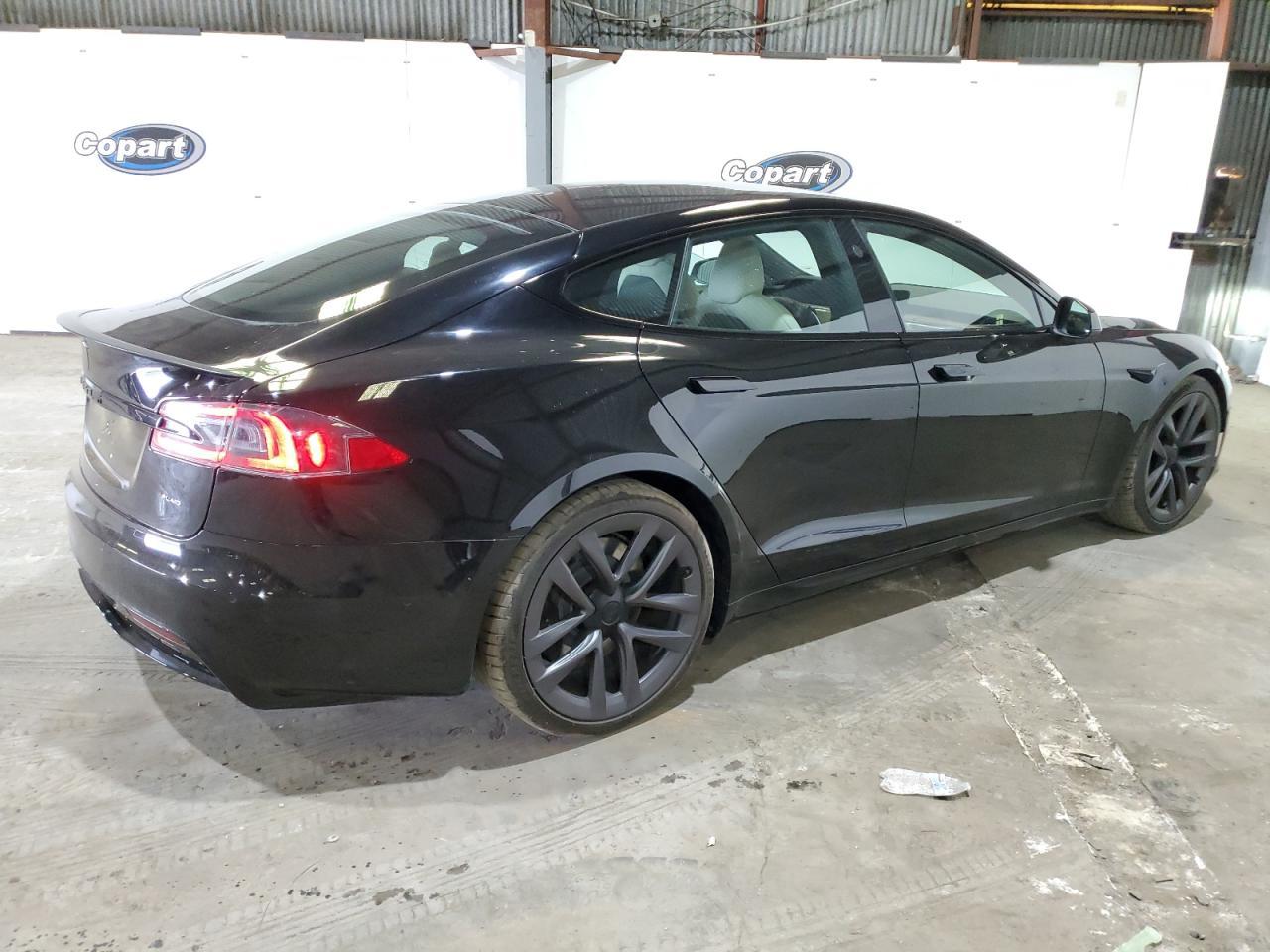 2021 Tesla Model S - Image 3
