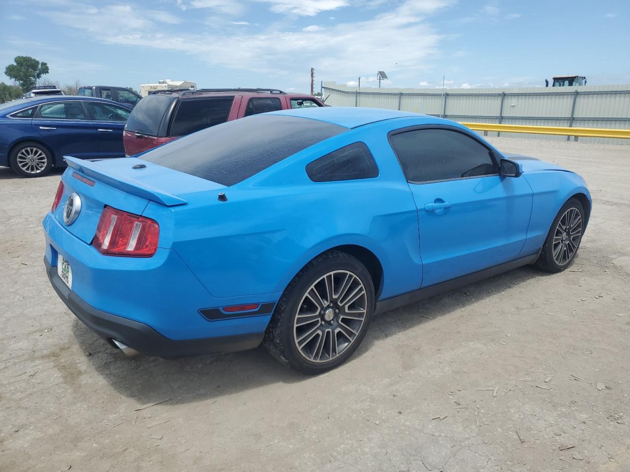 2010 Ford Mustang Gt - Фото 3