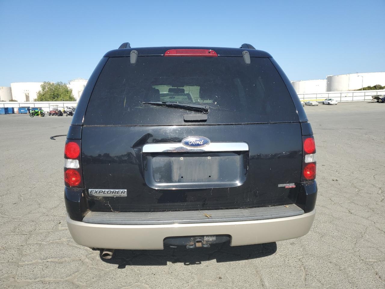 2006 Ford Explorer Eddie Bauer - Фото 6