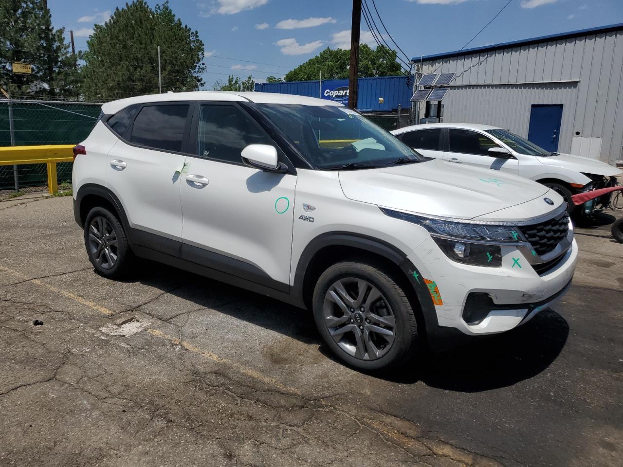 2021 Kia Seltos Lx - Фото 4