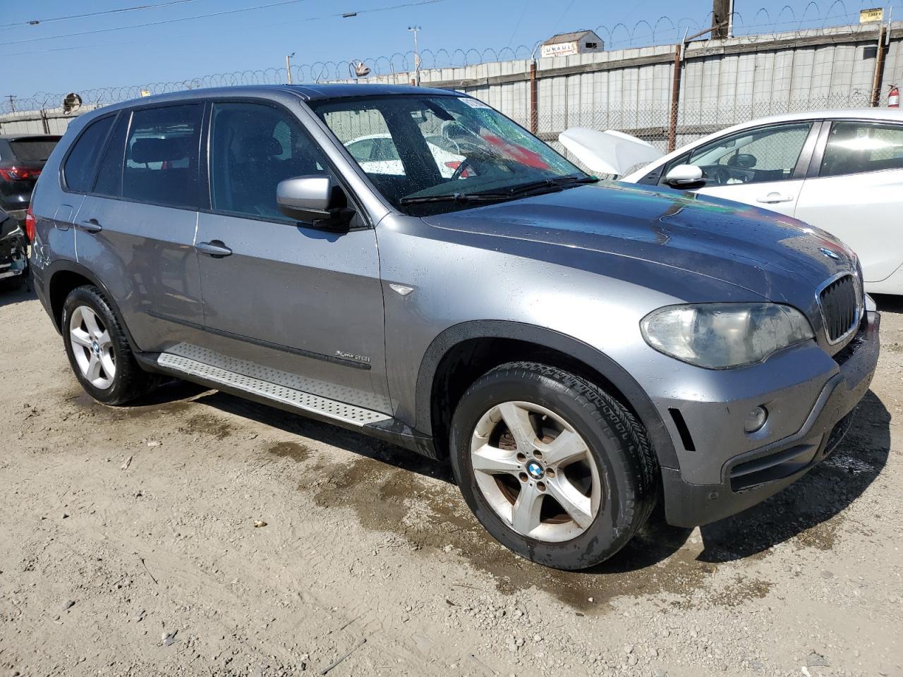 2010 BMW X5 xDrive30I - Image 4