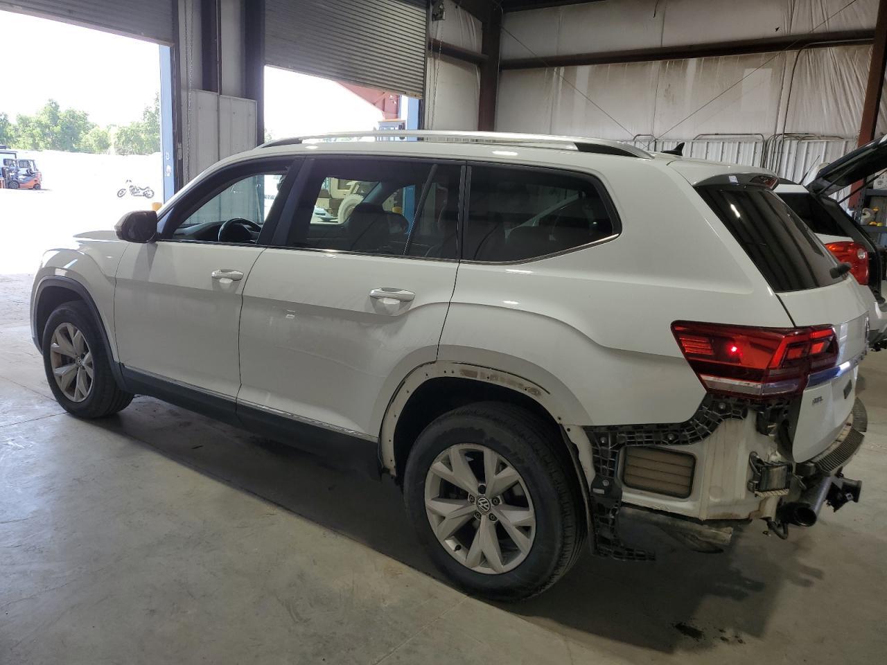 2018 Volkswagen Atlas Sel - Image 2