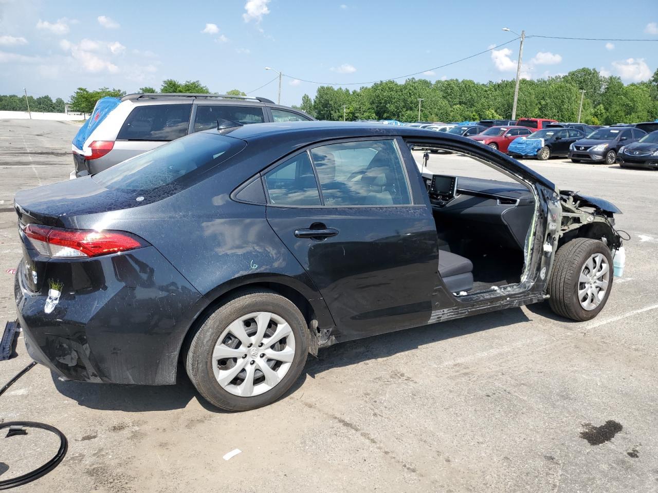 2021 Toyota Corolla Le - Фото 3
