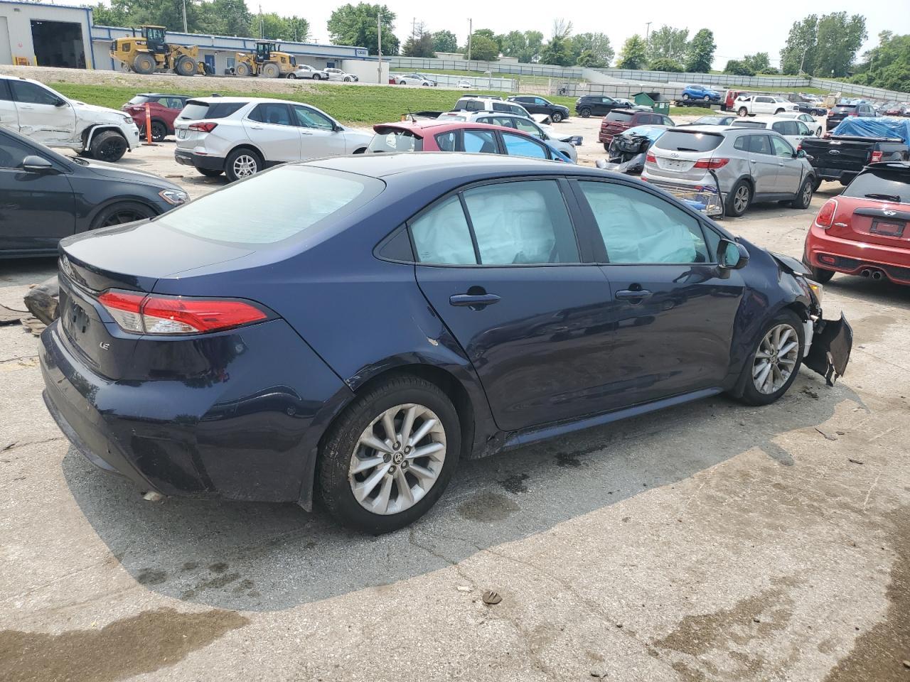 2020 Toyota Corolla Le - Фото 3