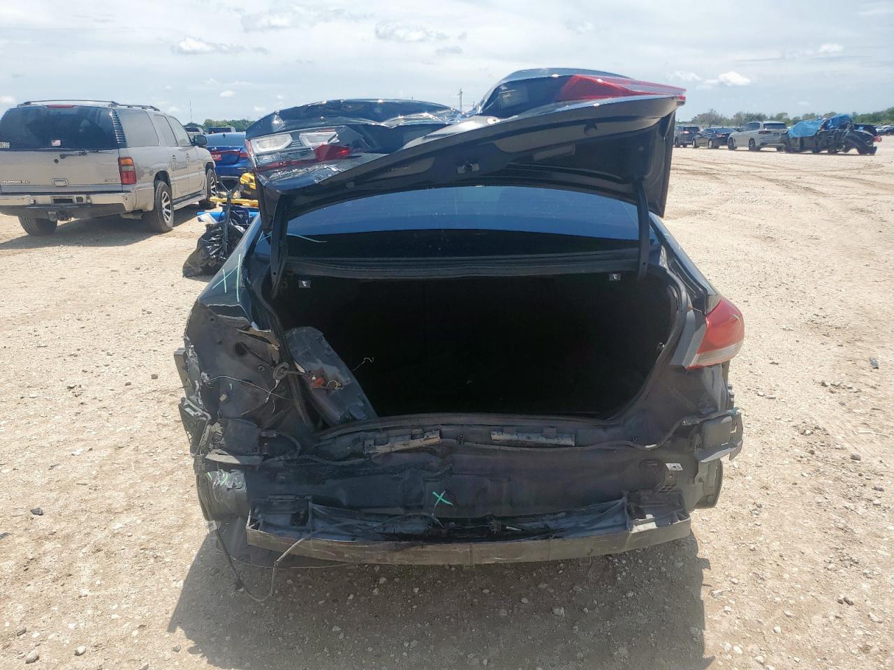2018 Hyundai Elantra Sel - Фото 6
