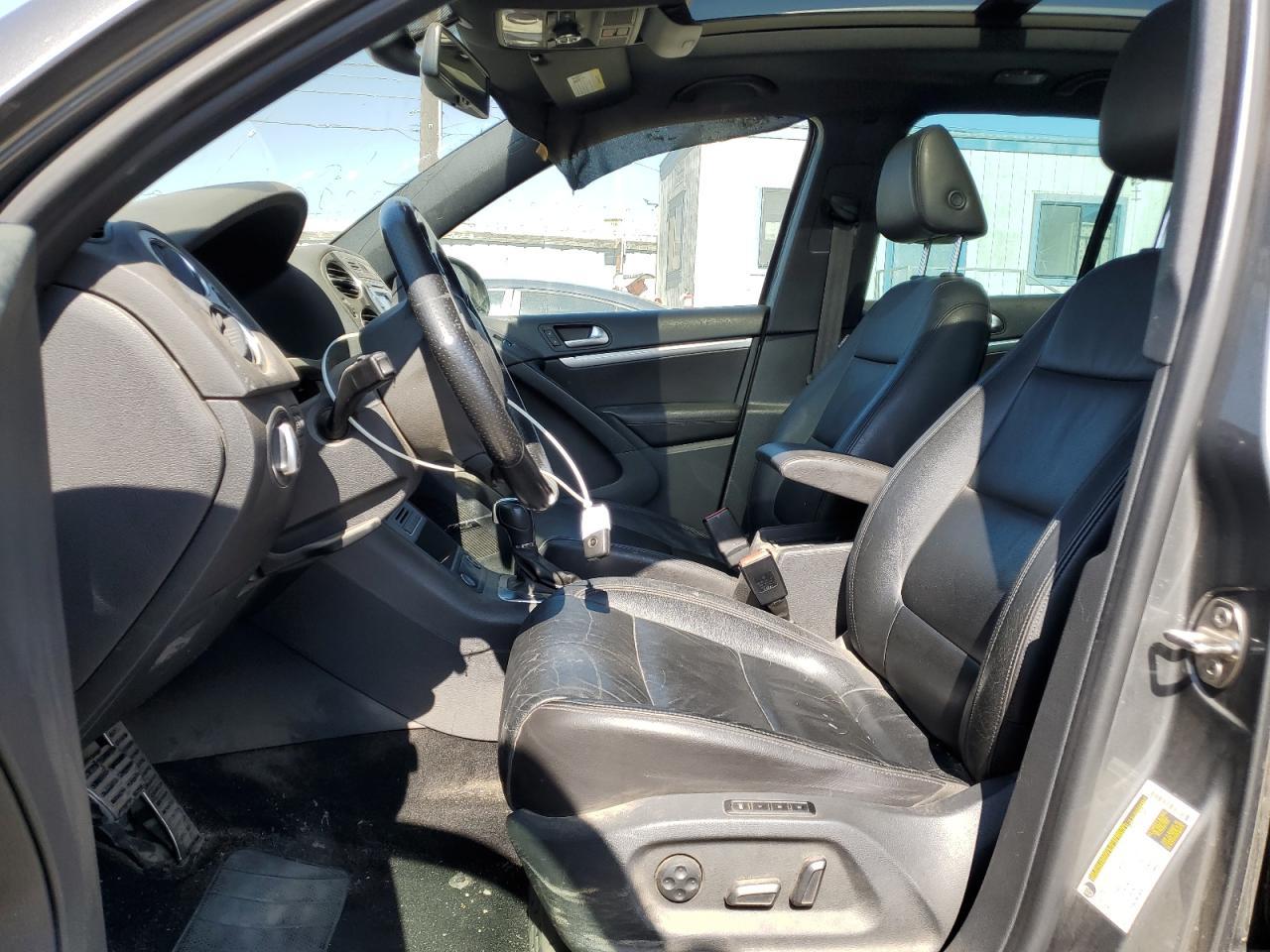 2014 Volkswagen Tiguan S - Фото 7