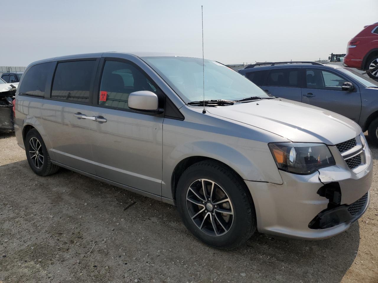 2019 Dodge Grand Caravan Gt - Фото 4