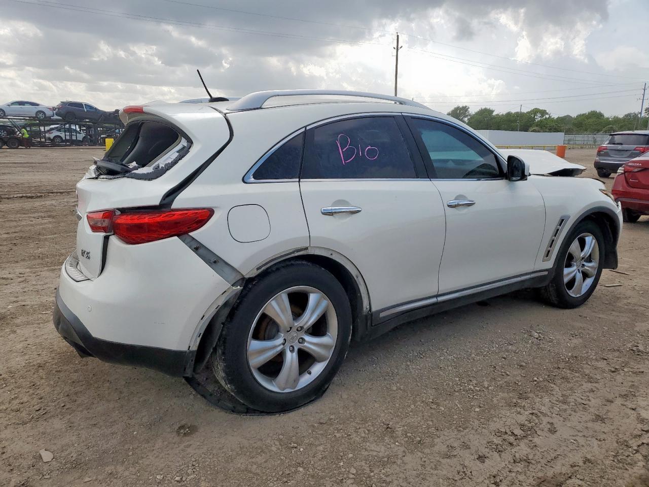 2009 Infiniti Fx35 - Image 3