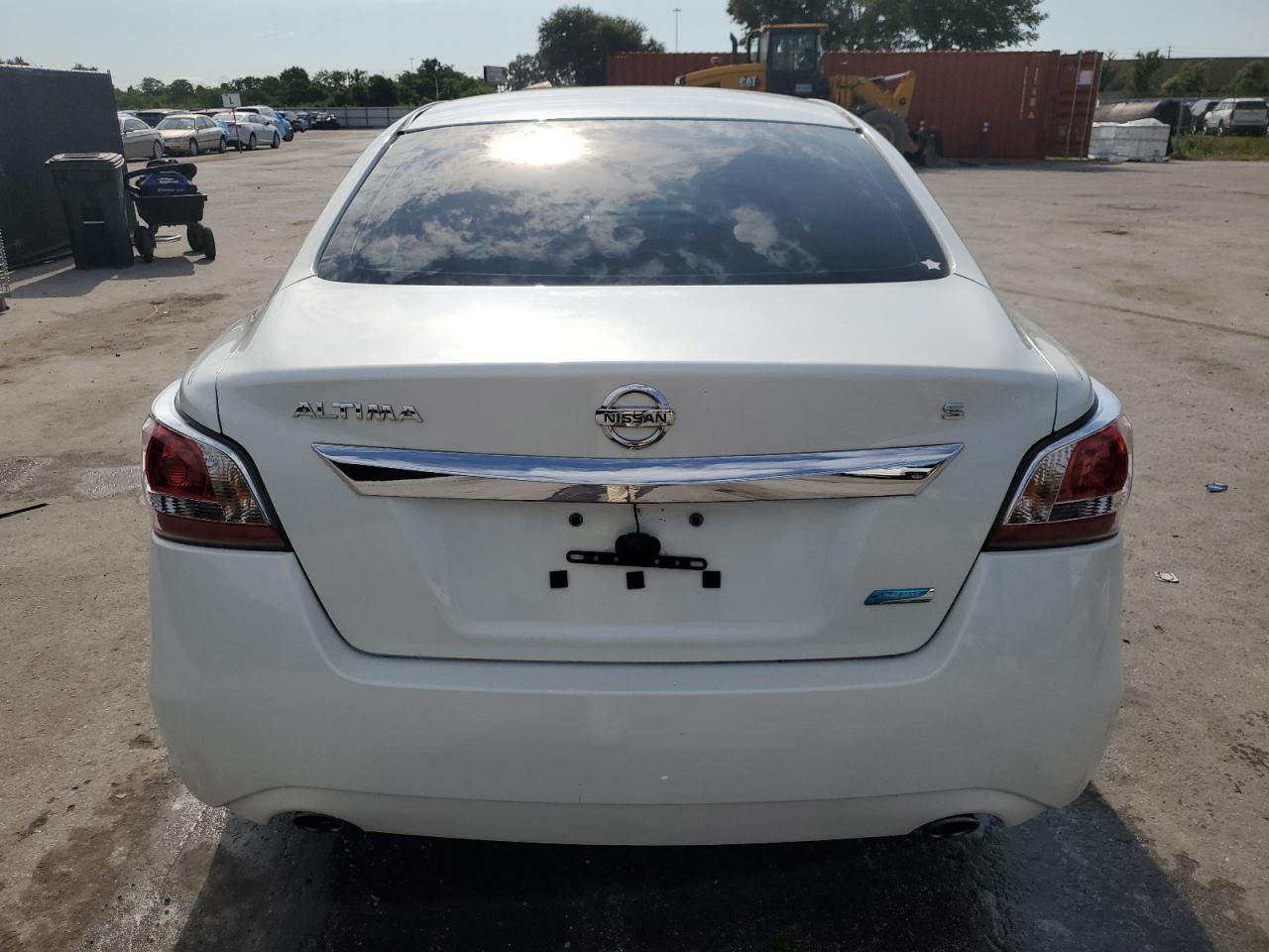 2014 Nissan Altima 2.5 - Image 6