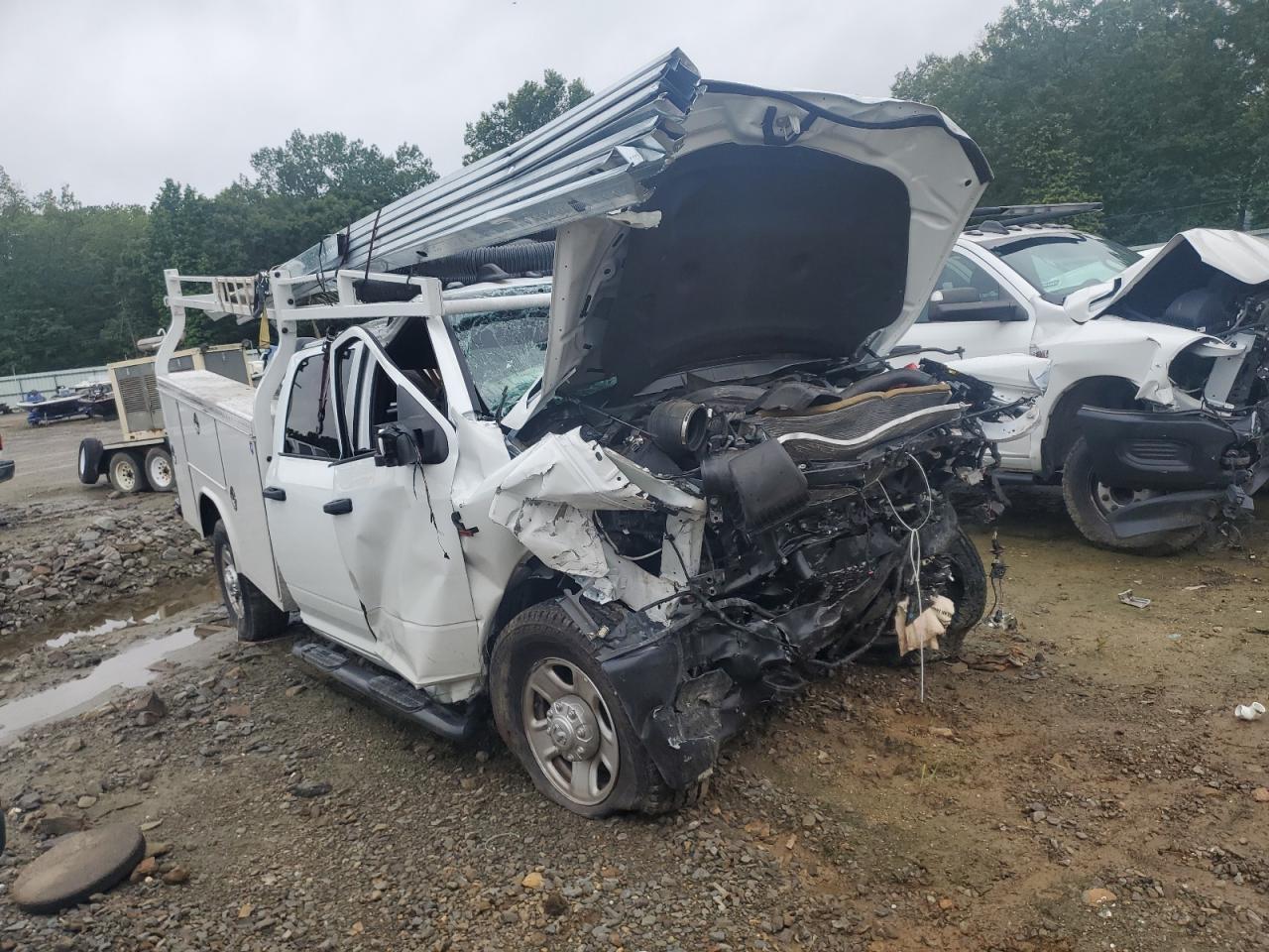 2023 Ram 2500 Tradesman - Image 4